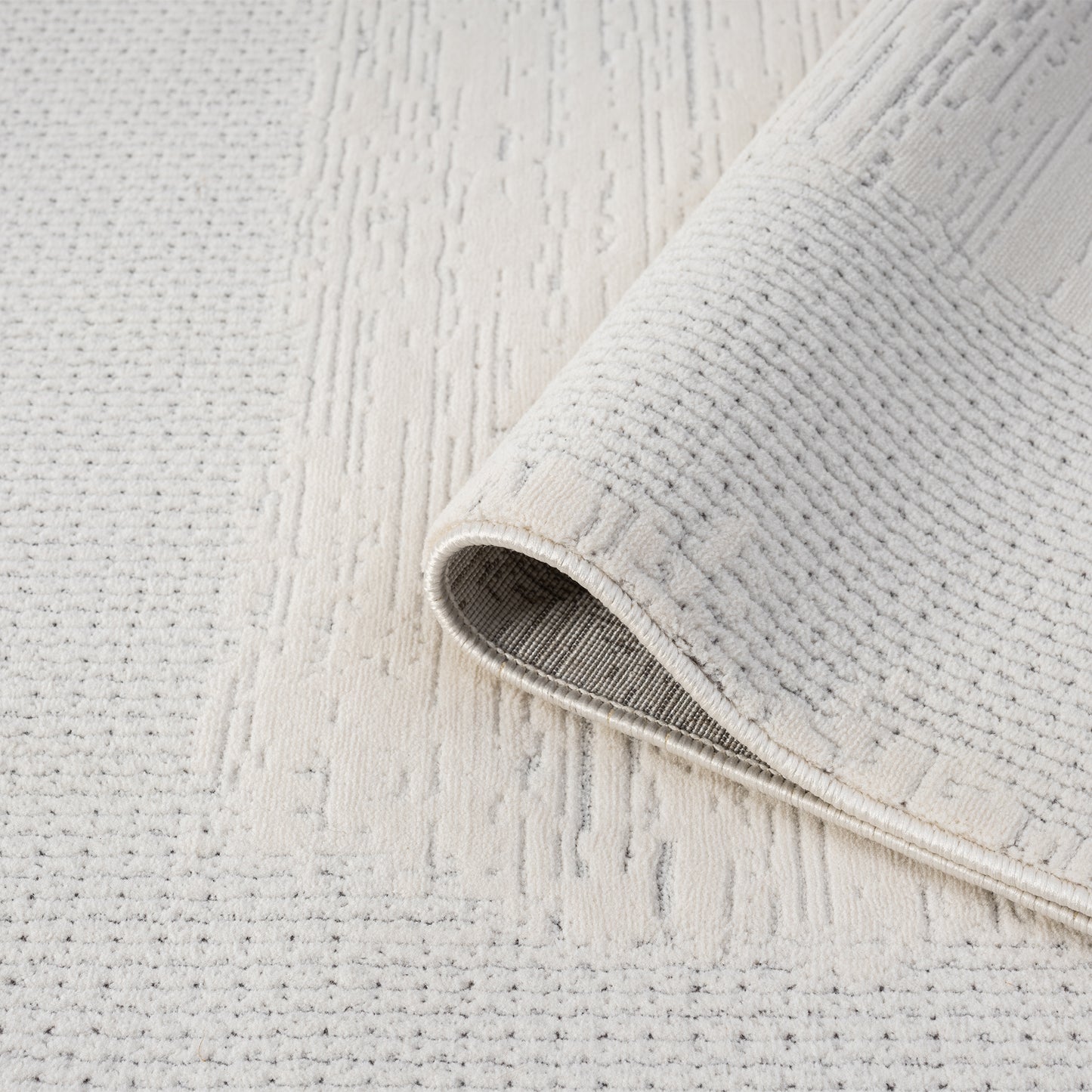 Lavish 715 Ivory