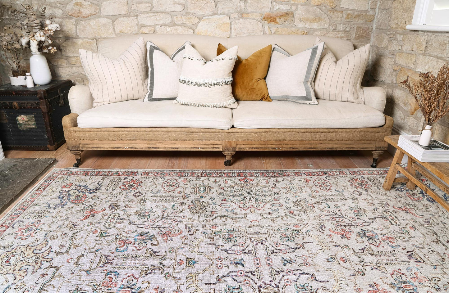 Vintage Wreath Multi Rug - VITAL 3169-02