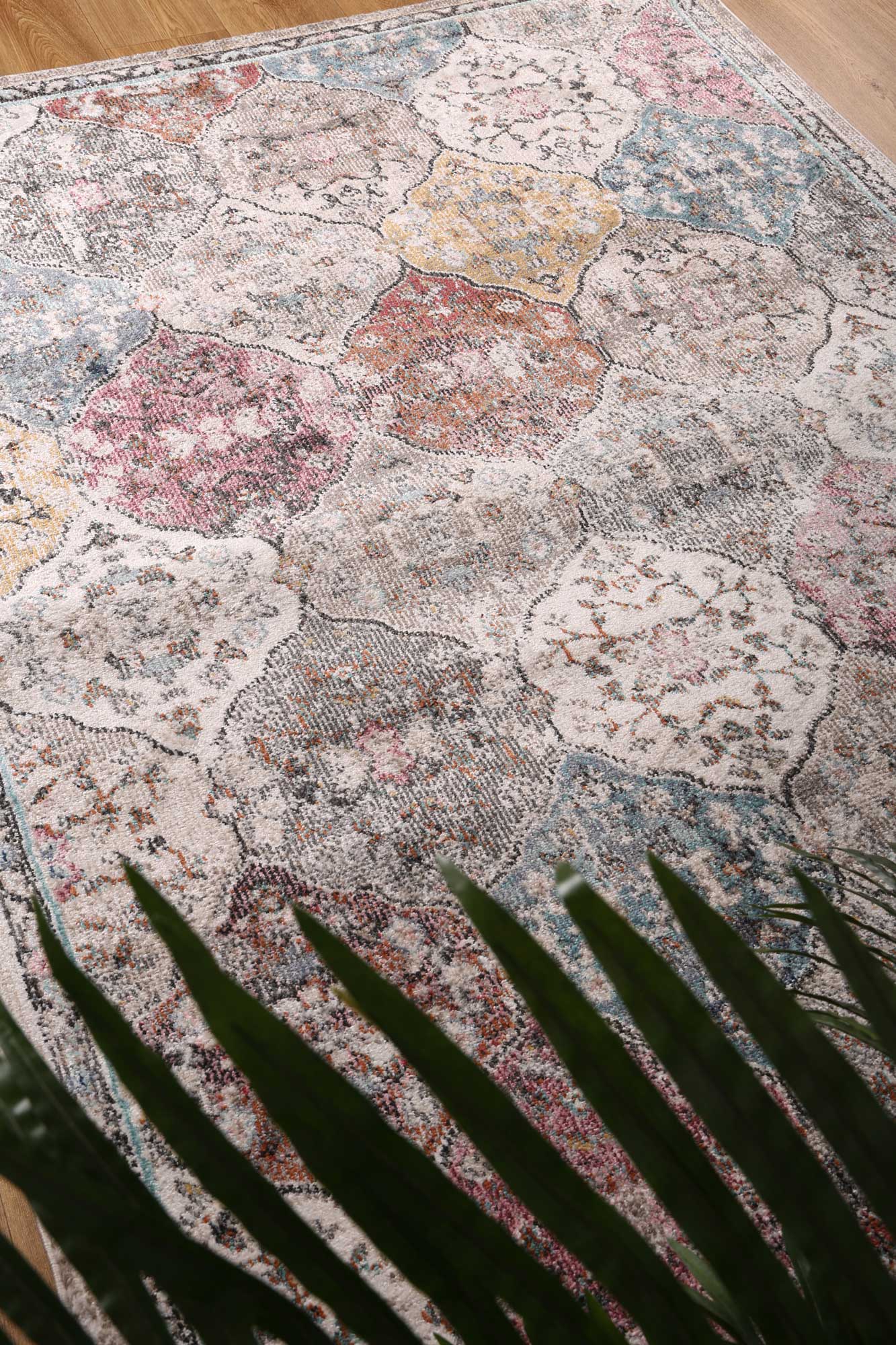 Ezra Multi Lantern Rug